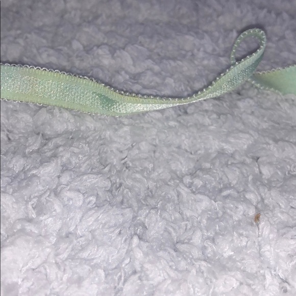 Victoria’s Secret Bra - Picture 5 of 7